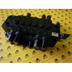 Rozdzielacz tył pasujący do JCB 3CX 4CX- 25/624300