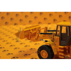 Wheeled loading shovel - 1:35