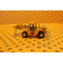 Wheeled loading shovel - 1:35